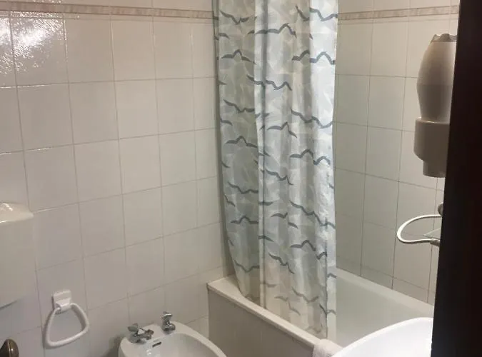 Dom Quixote Turisticos * Прая-ди-Мира